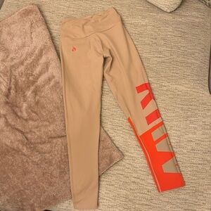 Ryderwear neon scrunch leggings small - bright red & nude NWOT